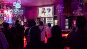 Uno de los derechos a defender es el libre