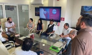 Autoridades estatales se reúnen con operadores del s