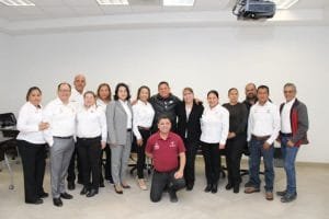 Capacitarán docentes del C